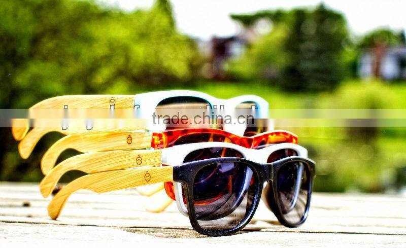 The metal frame with colorful mirror lens sunglasses