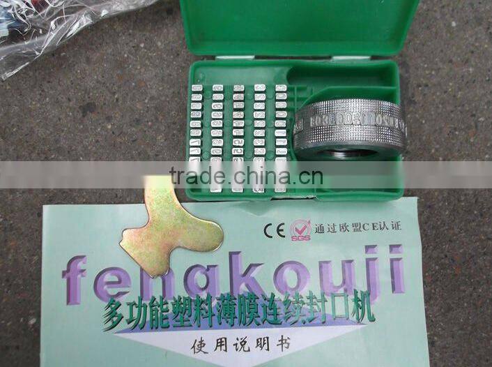 Plastic Sealing And Coding Conveyor Machine For Bags