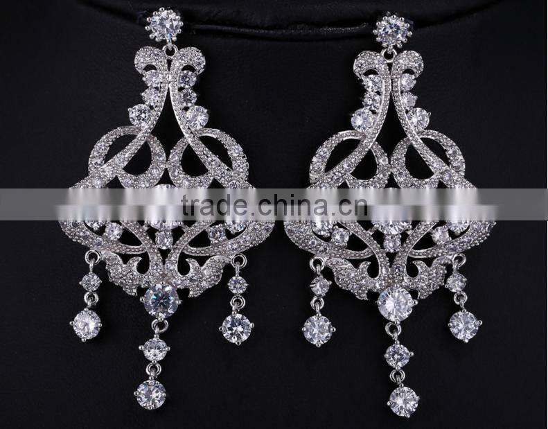 Wholesale Stock Small Order Fashion Women Retro Hollow Tassels Zircon Earrings