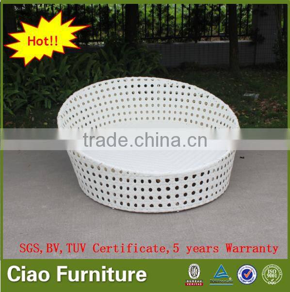 Comfortable rattan outdoor furniture beach sun bed wicker daybed