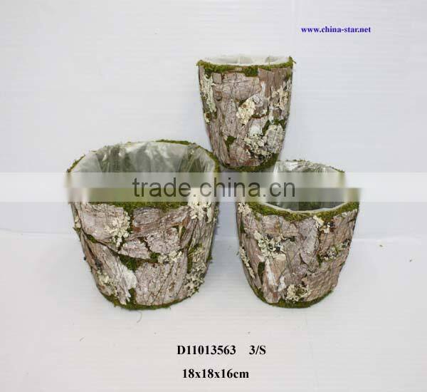 vertical wall garden planter