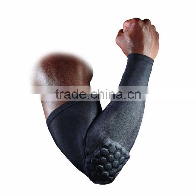 High quality Crsshproof shooting arm sleeves protective arm pad