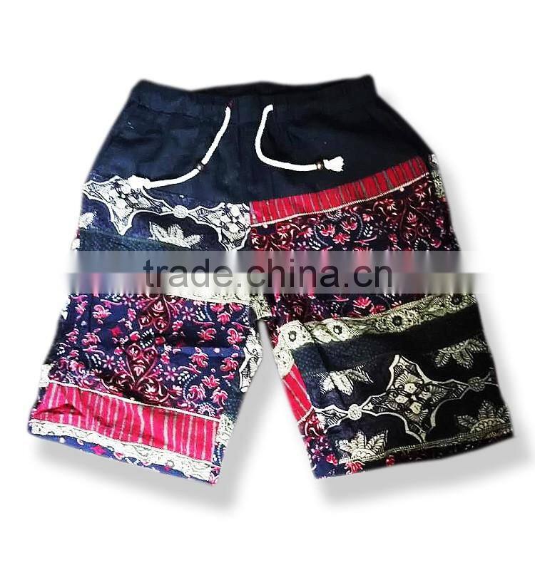 Fashionable men printed short pants custom Imitation linen materia beach shorts in guangzhou