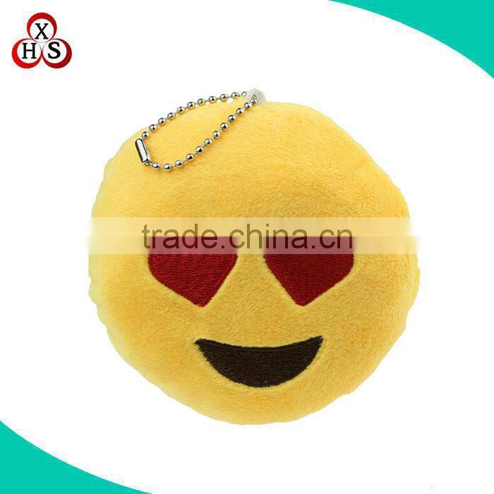2015 Wholesale funny soft plush small emoji keychain