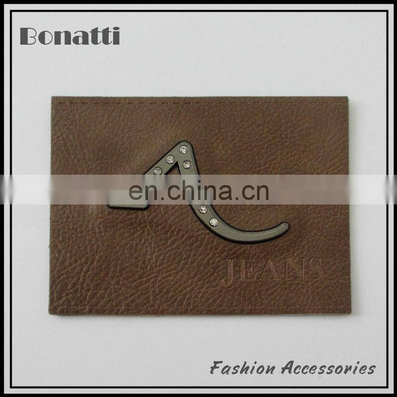 personalized garment pu leather labels or patches with rhinestone