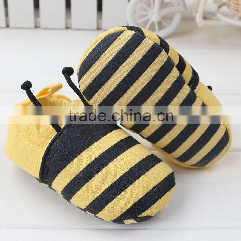 Hot sale cute little bee baby prewalker shoes toddlers infant baby non-slip soft sole cotton shoes