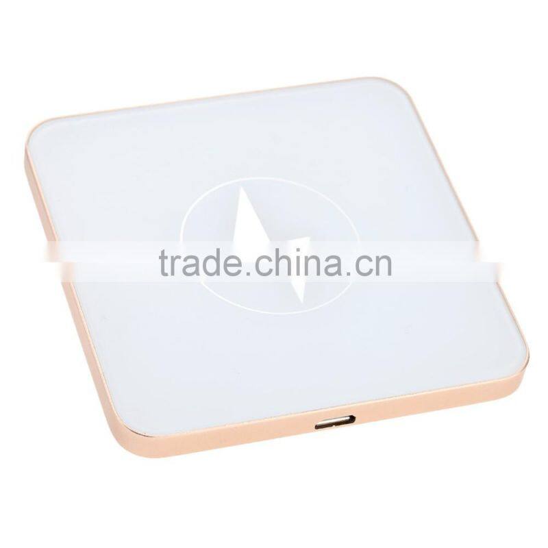 hot design high efficiency desktop qi wireless charger for iphone/samsung