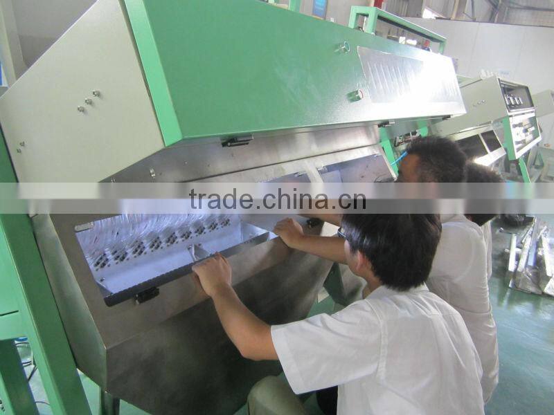 2014 hot-selling plastic scrap seperating machine