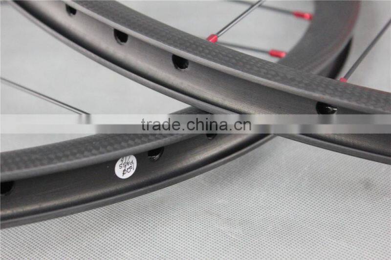 2014 New model 27.5er carbon mountain bike wheels ,650b 27.5ER wheels clincher