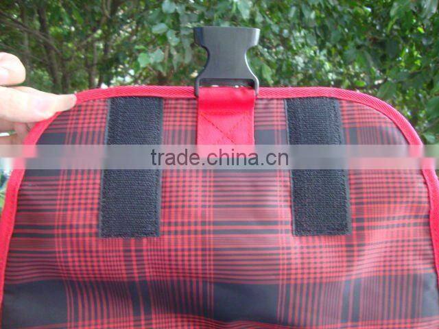 2016 New red and black Waterproof Nylon cross body bag cheap Camera Bag manufacturer camera tote bag