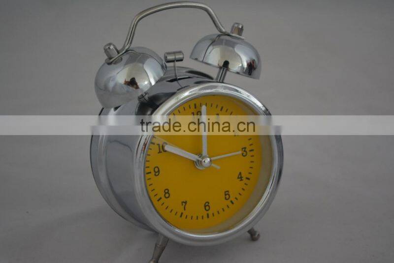 best selling metal mini cool silver desktop clock with interactive clock face for home decoration