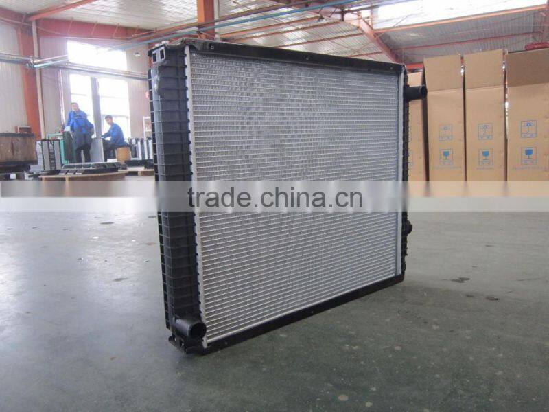 High Performance Aluminum Radiator For Volvo Truck