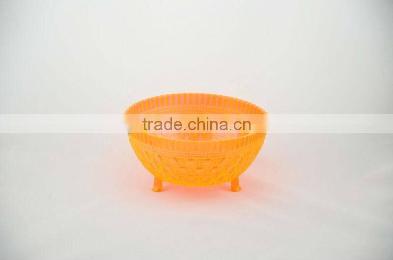 1 quart plastic footed serving bowl