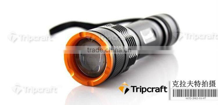XM-L T6 1800 Lumens 7 mode Zoomable Led flashlight torch