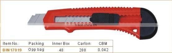 Knife cutter with plastic handle BIN17019