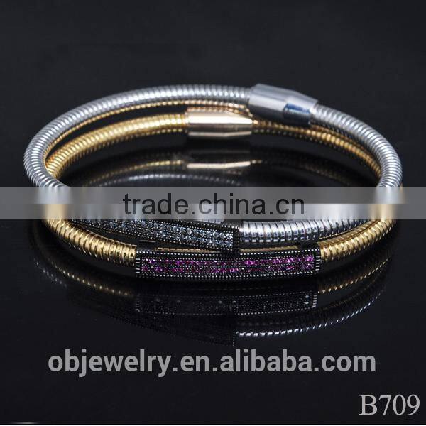 New gold magnetic bracelet with ruby stone for party