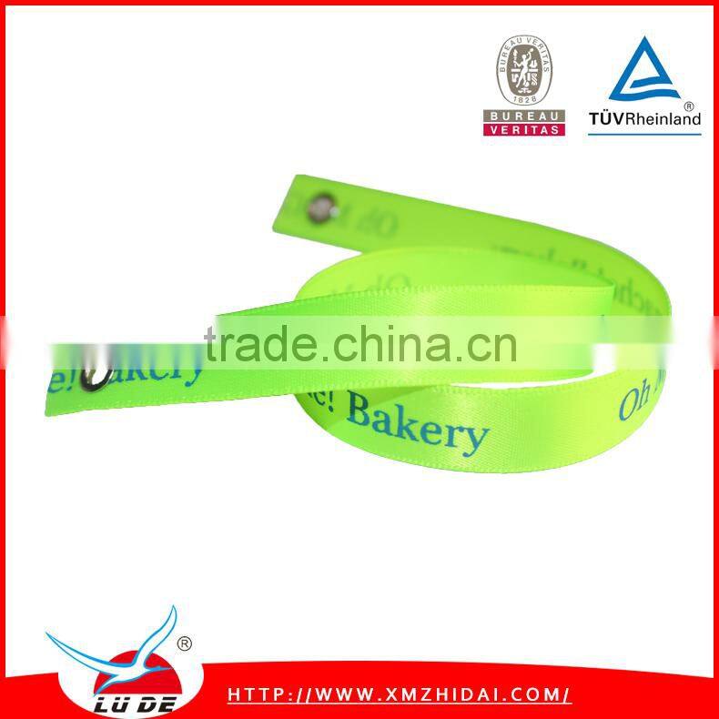 2015 Custom characteristic satin ribbon bracelet/Good Price high quality custom unique satin Wristband Ribbon Bracelet