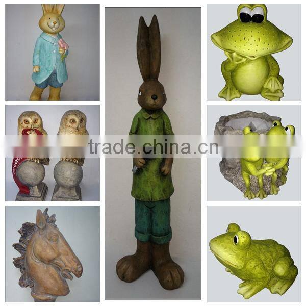 Stand Magnesia garden decoration sculpture, garden gnome