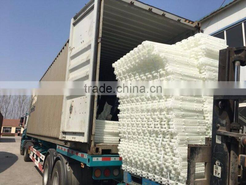 2016 best selling high quality plastic floor for poultry