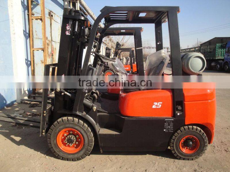 2.5Ton LPG/Gasoline Forklift with Japan Nissan Engine, side shift option