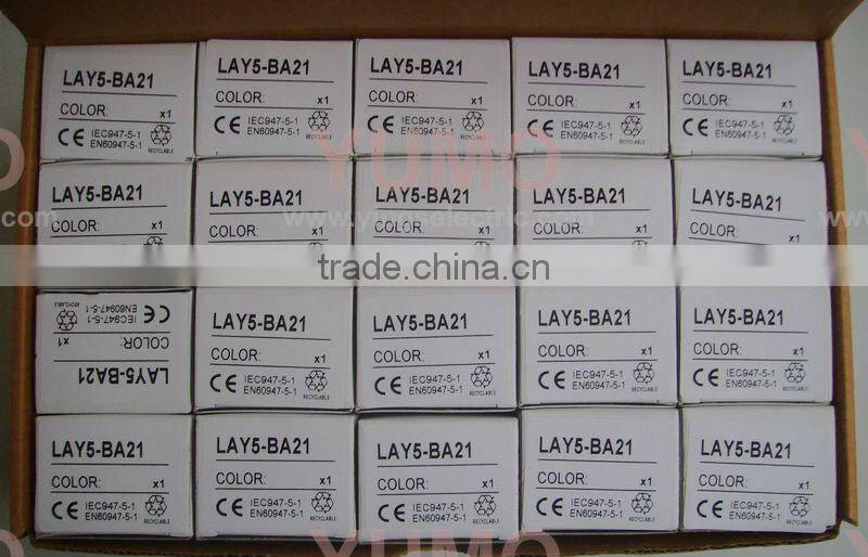 LAY5-BA21 push button switch black