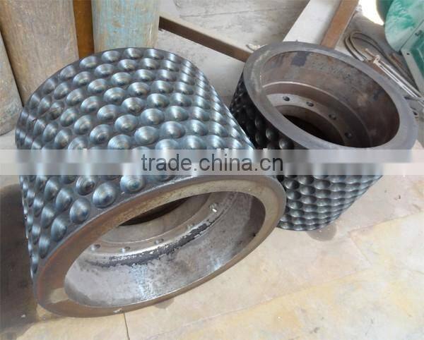 Environmental dry powder briquette machine