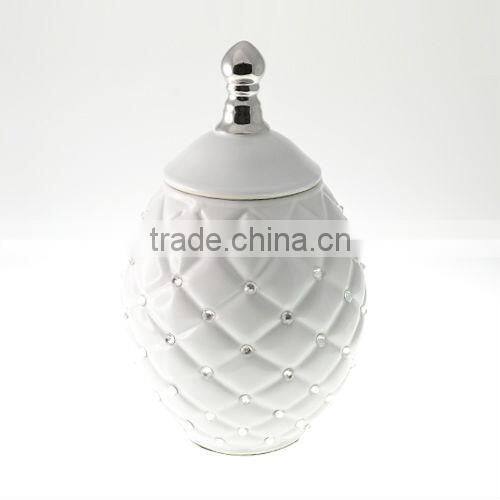 White Porcelain Modern Container with Lid for home decoration