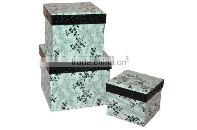 T-shirt cardboard packaging boxes custom logo