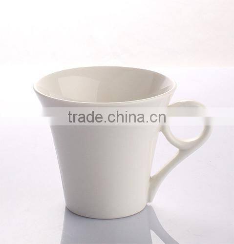 New Design Flared White Ceramic Porcelain Coffee Mug