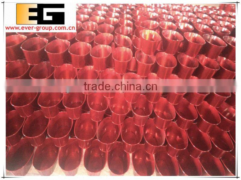 Zinc Oval Christmas Red Powder Coated Metal Flower Pot