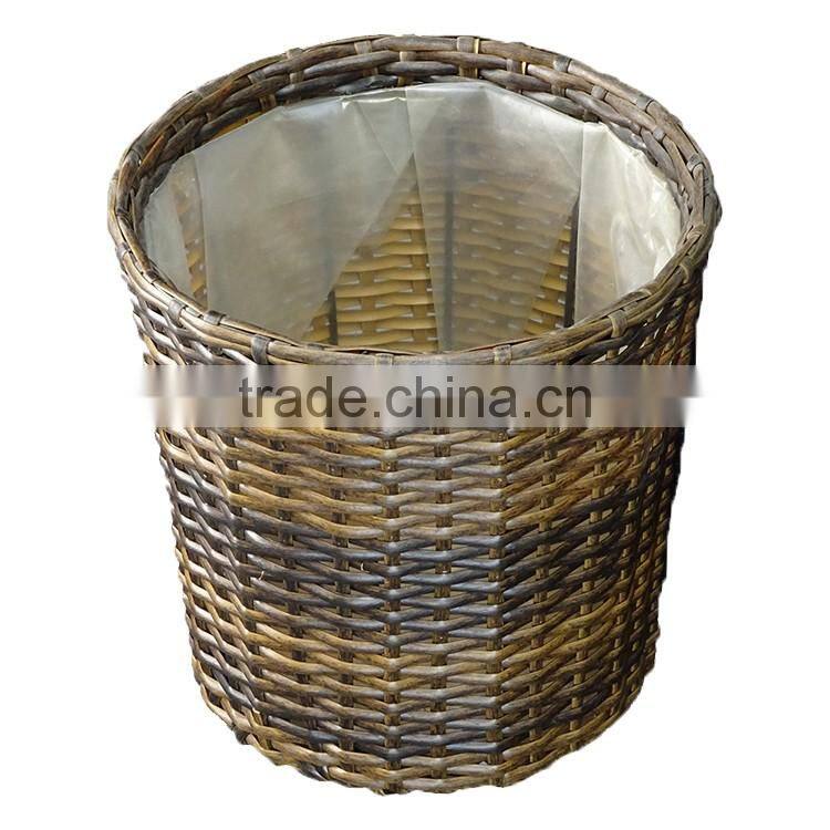 Decor Gardening Planter Classic Round PE Rattan Basket with PVC Liner