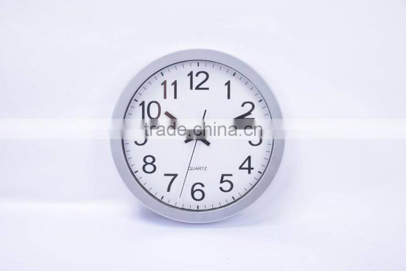 11" Beautiful style and good quality cheap price simple customized advertising plastic wall clock