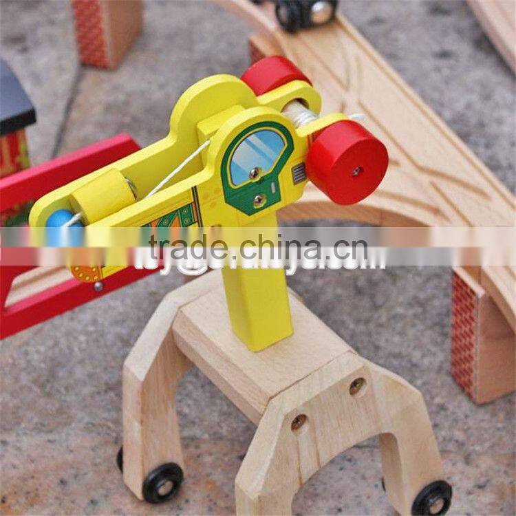 New style 142 pcs children construction toy wooden toy train track W04C072
