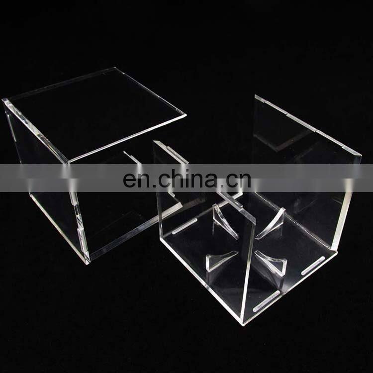 Superior quality small clear acrylic golf ball display case box with special structure