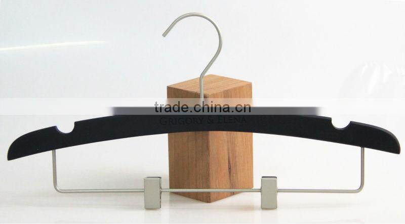 EM1308-024 BLACK Rubber coated wooden hanger for lingerie wooden underwear hanger