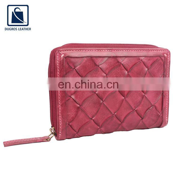 Attractive Pattern Highest Selling Silver Antique Fitting Eye Catching Pattern Luxury Genuine Leather Women Wallet