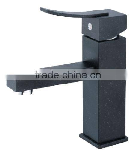 2015 Modern Design Black Basin Faucet UPC Bathroom Faucet