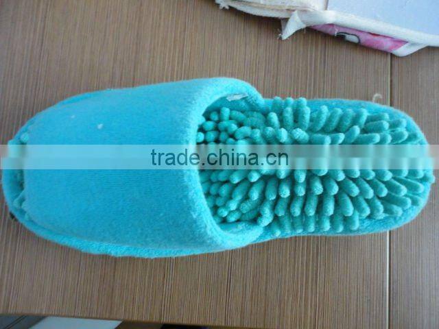 Indoor cleaning slipper