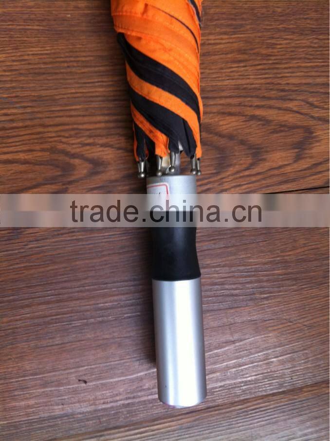 white fiberglass rids golf umbrella