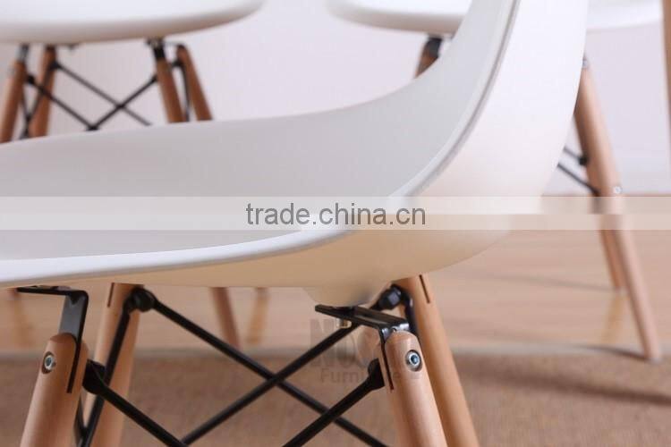 wholesale made in china factory price famous design dining chair fabric