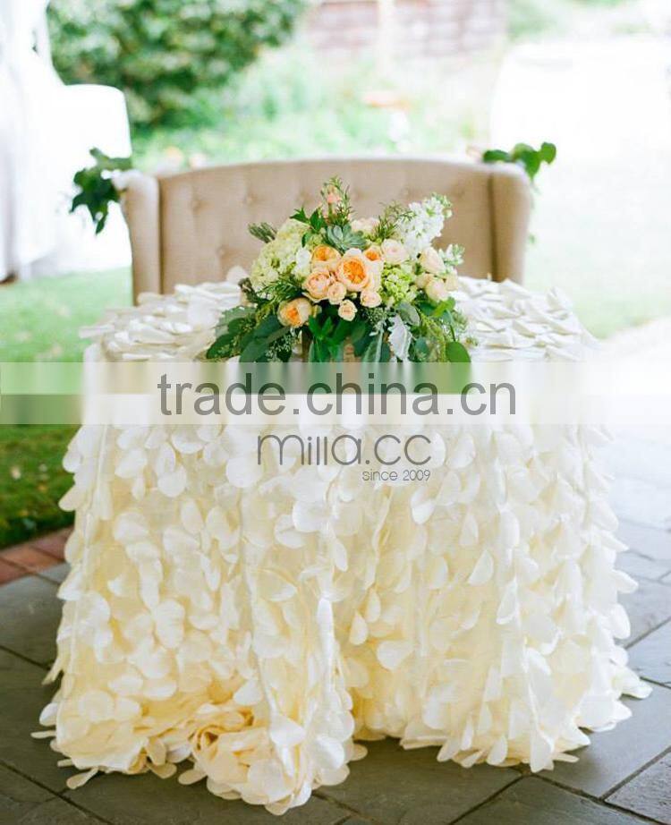 Taffeta petal table cloth