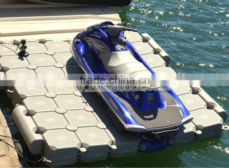 jet ski pontoon