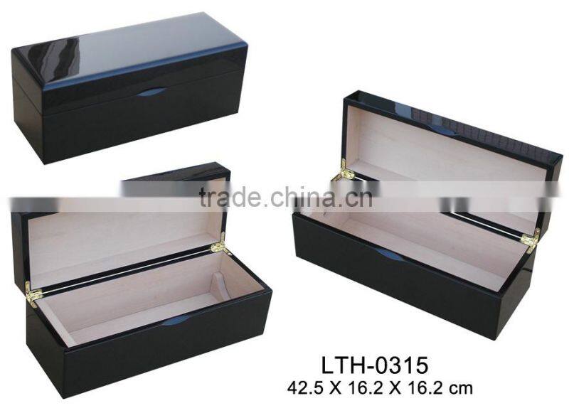 Luxury finish wooden wine packaging box