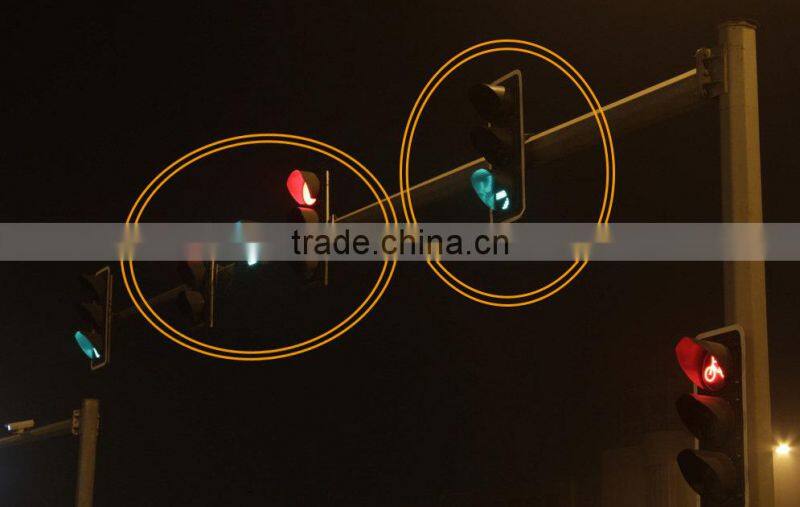 LED arrow traffic light
