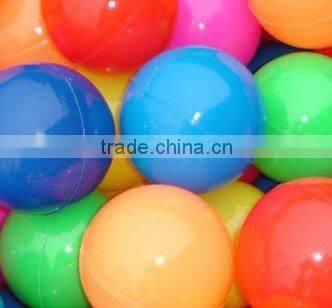 Automatic bottle blow molding machine