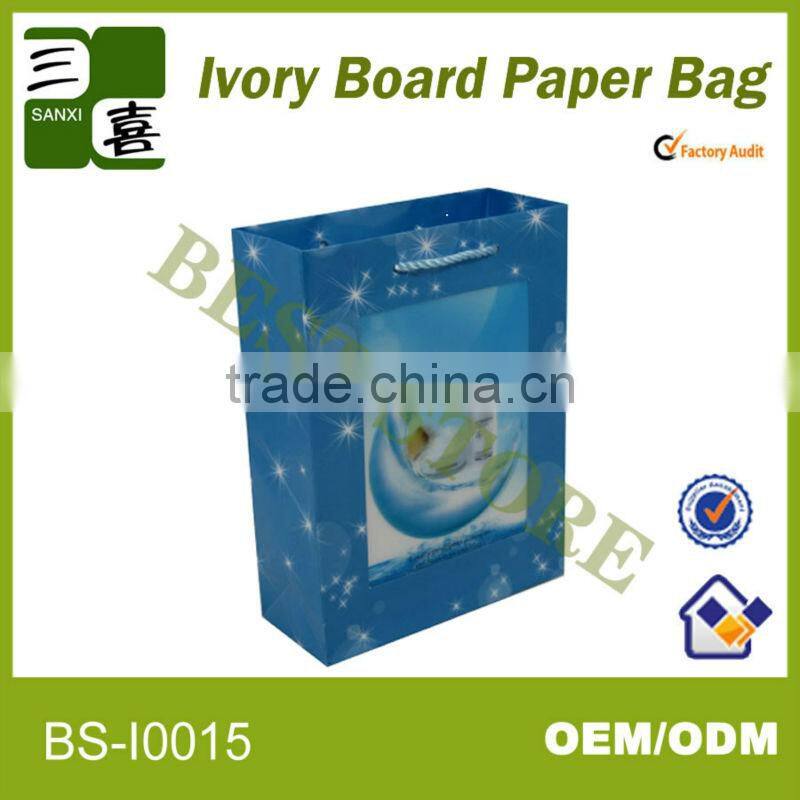 Customized Paper Gift Bag for Christmas by Wholesale