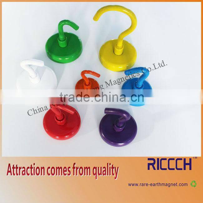 Powerful ceramic ferrite magnetic hook