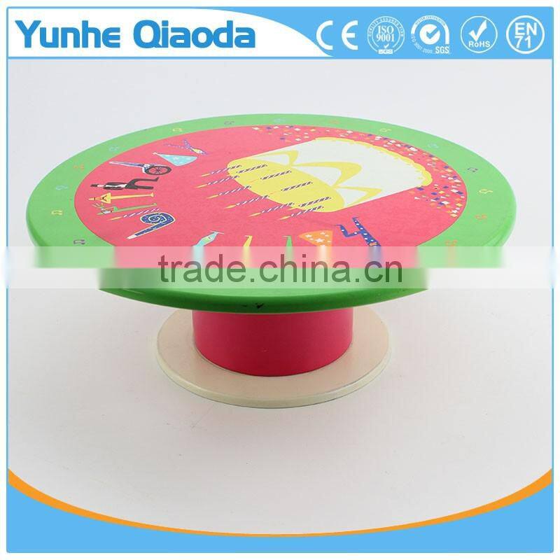 Rotating Display Stand of birthday cake for years of play with music box inside