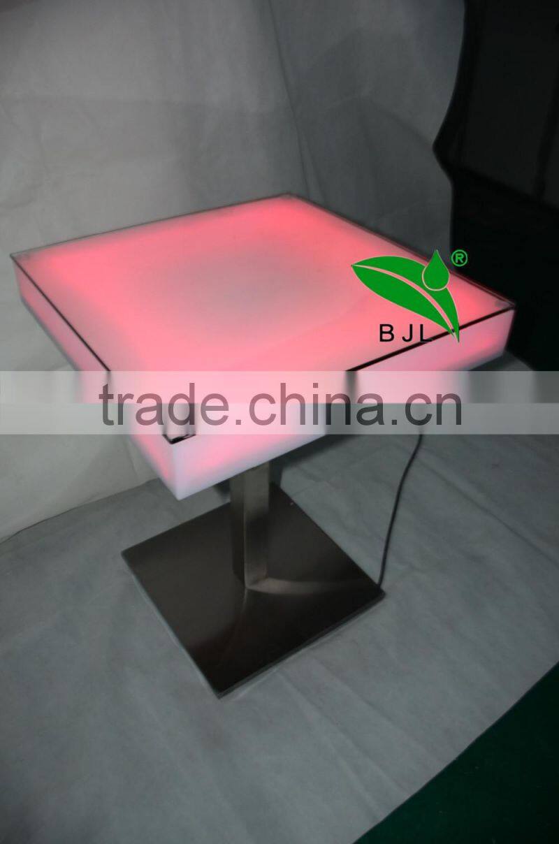 RGB 16 colors changePolyethylene bar and lounge furniture