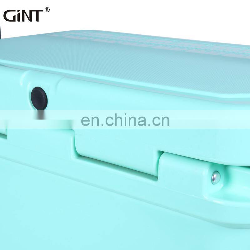 2021 LLDPE with PU Cooler Box Popular Customized color Best Selling Double Wall Hard cooler 35 QT cooler for outdoor camping